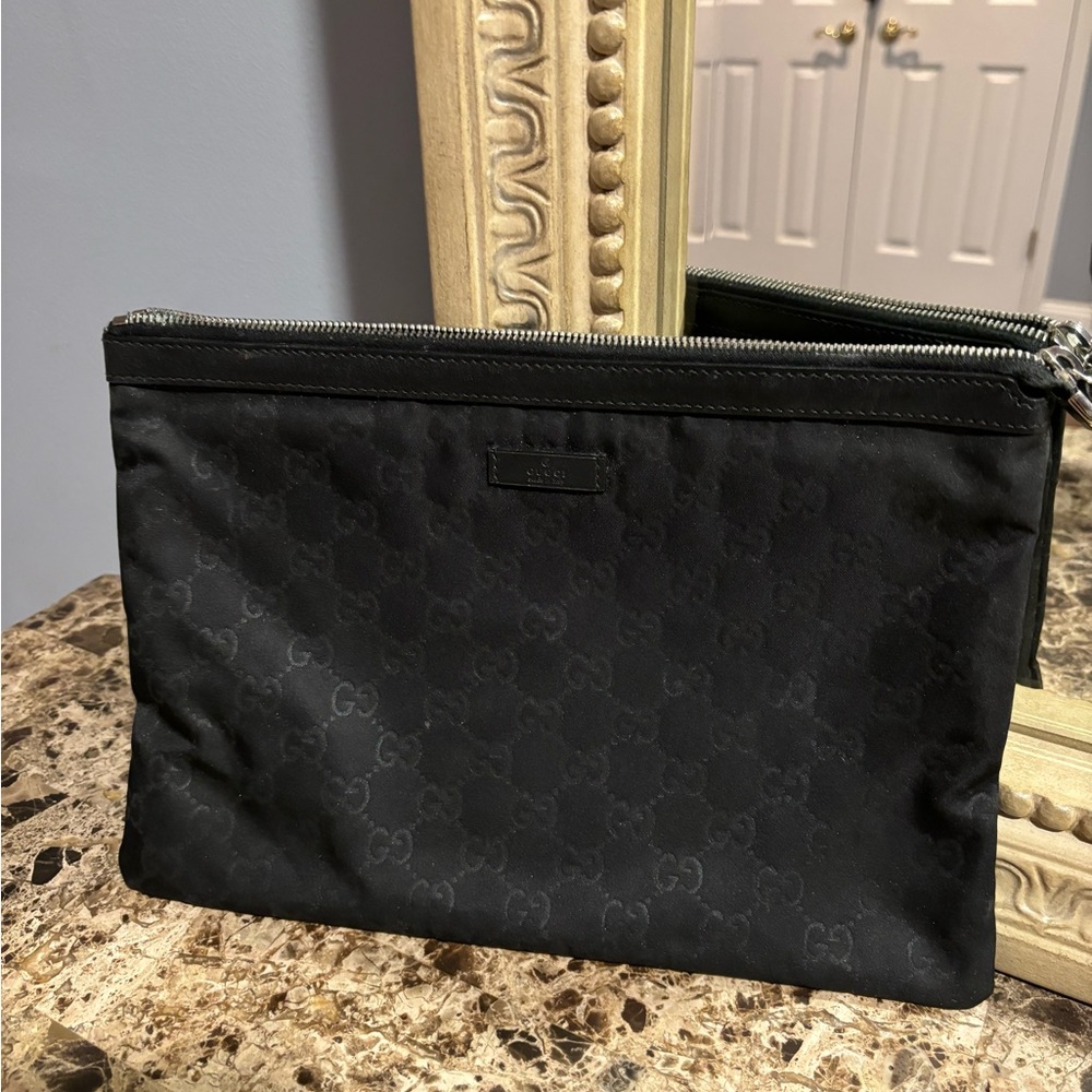 Gucci pouch /clutch